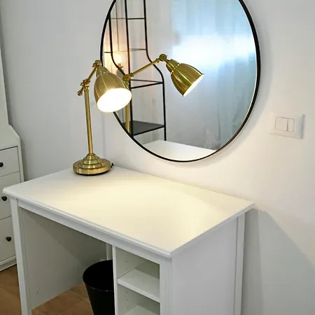 Soleil Expozita Old Town Apartment