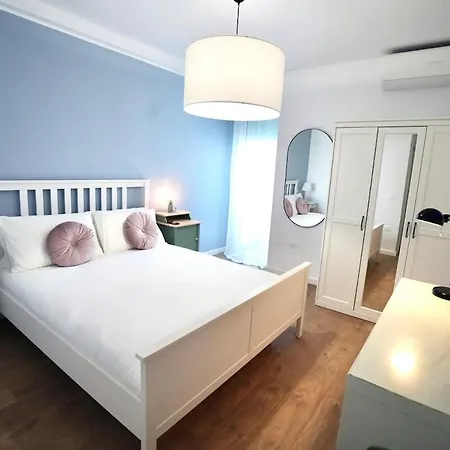 Apartment Soleil Expozita Old Town Tirana