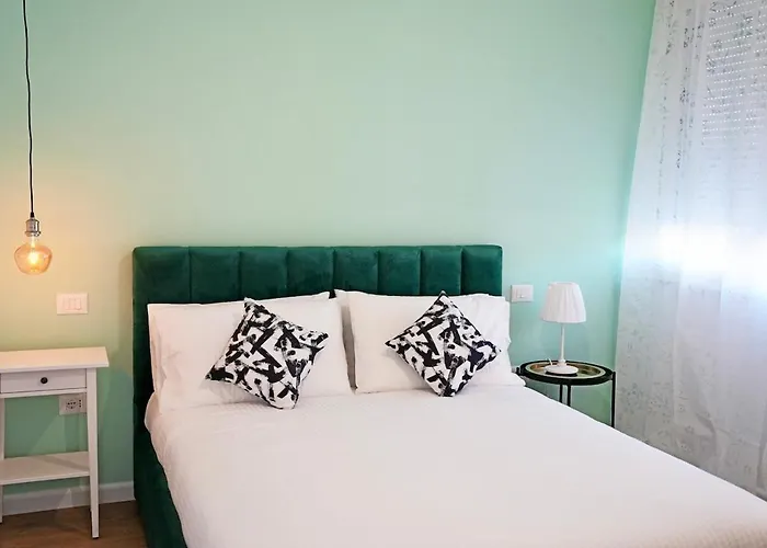 Soleil Expozita Old Town Apartman *