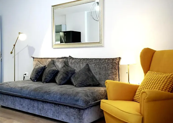 Soleil Expozita Old Town Apartman Tirana